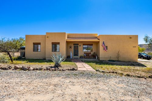 1317 E Sabrosa Dr, New River, AZ, 85087-7947 | Card Image