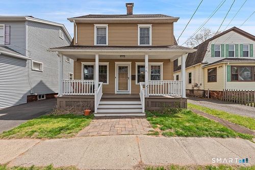 61 Florence Ave, New Haven, CT, 06512-3946 | Card Image