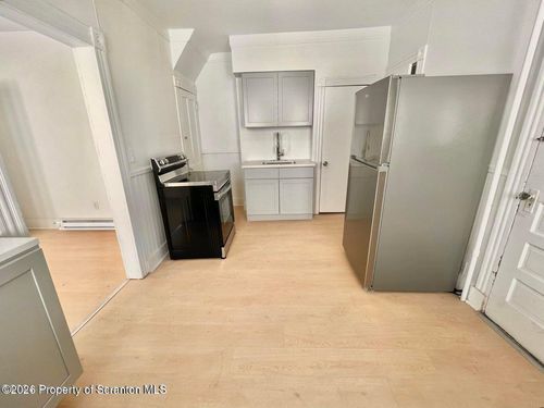 a-2038 Rigg St, Dunmore, PA, 18512-2225 | Card Image