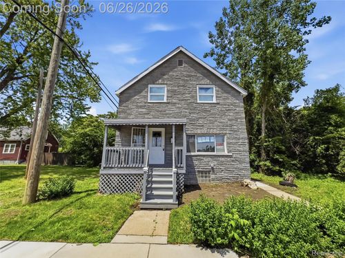9325 E Warren Ave, Detroit, MI, 48214-1442 | Card Image