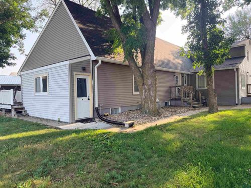 2212 Okoboji Ave, Milford, IA, 51351 | Card Image