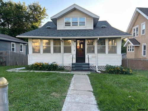 3076 S 34th St, Omaha, NE, 68105-3669 | Card Image