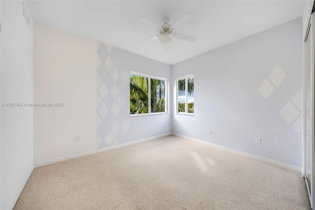 APT-501 - 3600 Oaks Clubhouse Dr, Condo with 3 bedrooms, 2 bathrooms and null parking in Pompano Beach FL | Image 18