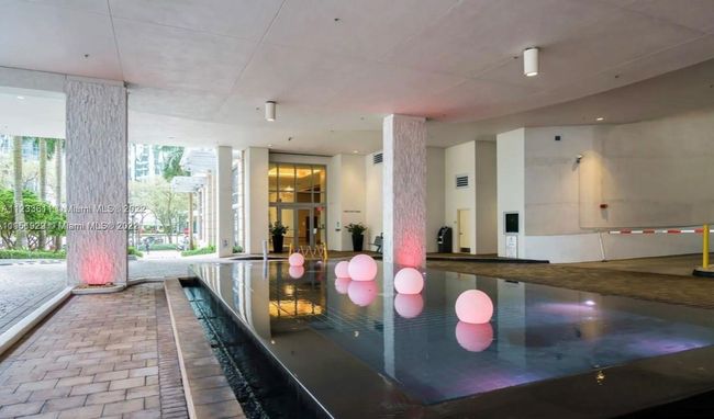 APT-2407 - 1060 Brickell Ave, Condo with 2 bedrooms, 2 bathrooms and null parking in Miami FL | Image 4