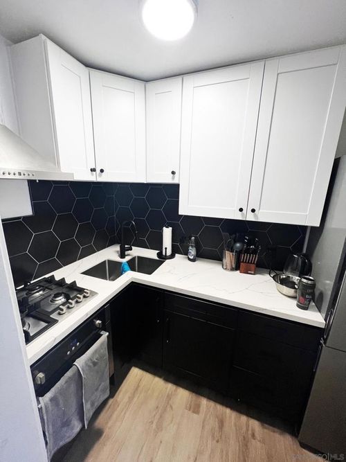 4616 Cherokee Ave, San Diego, CA, 92104-4415 | Card Image