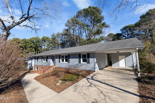 1009 Wilshire Dr, Cary, NC, 27511-3932 | Card Image