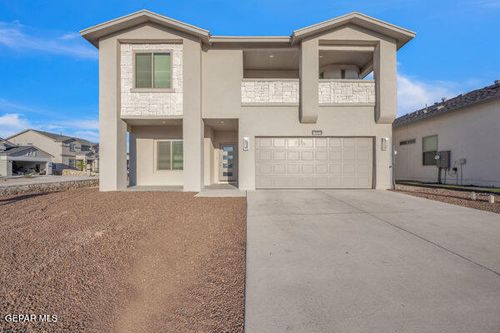 572 Pine Valley Ave, Horizon City, TX, 79928-6635 | Card Image