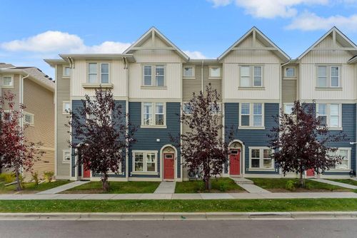 207 South Point Park Sw, Airdrie, AB, T4B5G8 | Card Image