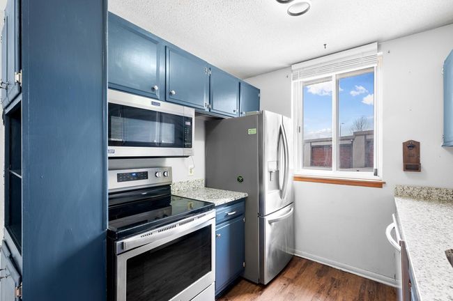Stainless Appliances | Image 9