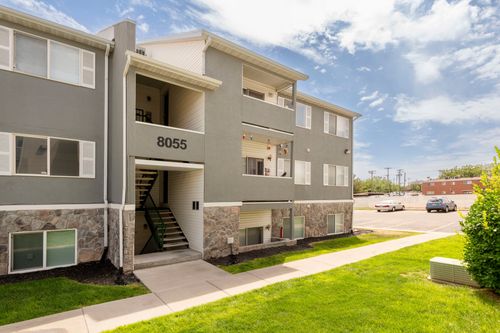 11-8055 W Copperfield Pl, Magna, UT, 84044-3928 | Card Image