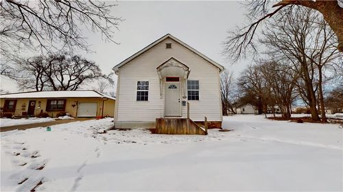 512 S West Street, Nevada, MO, 64772 | Card Image