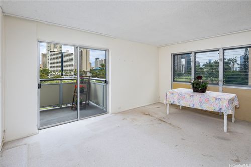 504-509 University Ave, Honolulu, HI, 96826-5006 | Card Image