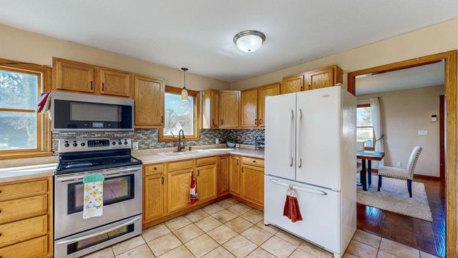 Kitchen | Image 24