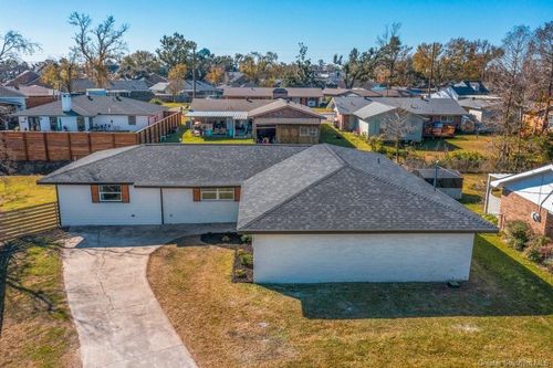 1517 Sarah Dr, Lake Charles, LA, 70605-2544 | Card Image