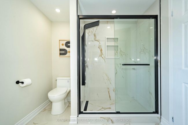 92 East Ave, House other with 4 bedrooms, 3 bathrooms and 2 parking in Scarborough ON | Image 29