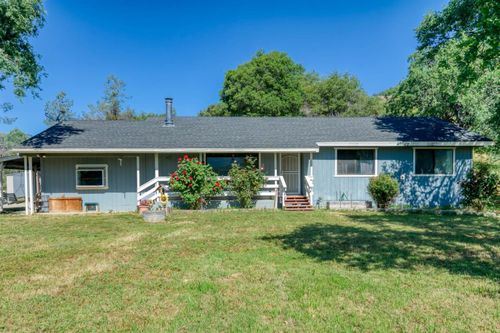 28302 Tollhouse Rd, Tollhouse, CA, 93667-9755 | Card Image