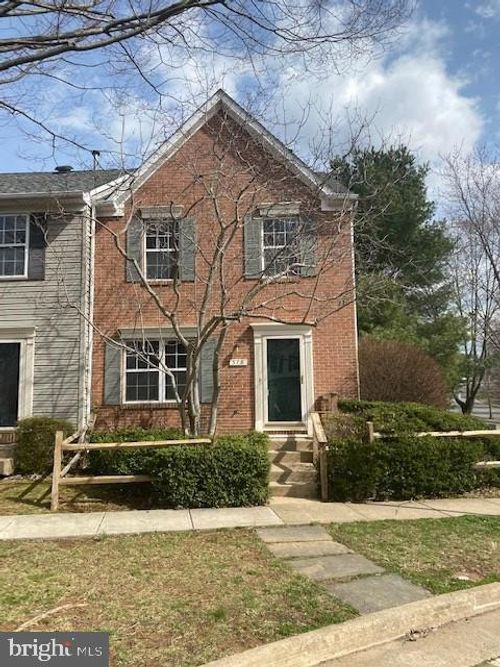 578 Highland Towne Ln, Warrenton, VA, 20186-2623 | Card Image