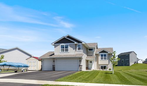 314 Aspen Dr, SOMERSET, WI, 54025-7602 | Card Image