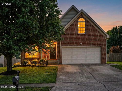 186 Woodfield Cir, Shelbyville, KY, 40065 | Card Image