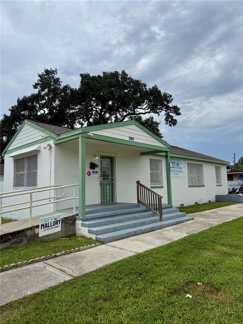 2301 Dr Martin Luther King Jr St S, ST PETERSBURG, FL, 33705-2961 | Card Image