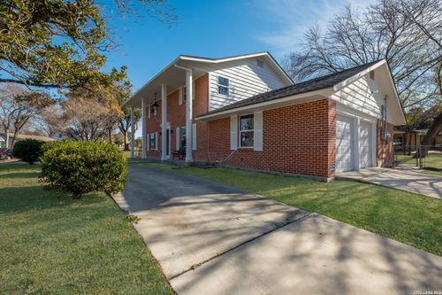 146 Summertime Dr, San Antonio, TX, 78216-3552 | Card Image