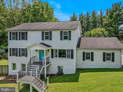 7915 Mount Pleasant Ct E, WALKERSVILLE, MD, 21793-7306 | Card Image