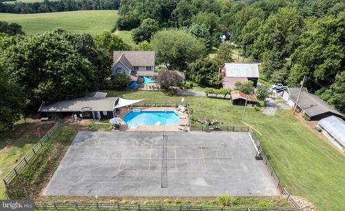 2617 Old Fort Schoolhouse Rd, HAMPSTEAD, MD, 21074-1045 | Card Image