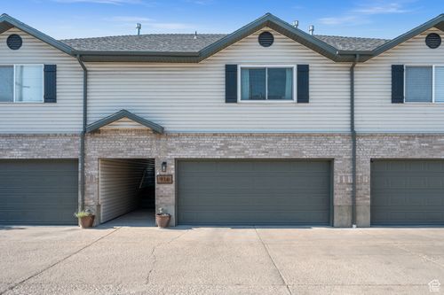 916 E Grape Ivy Way, Millcreek, UT, 84106-1905 | Card Image