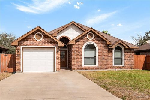 1903 Largo St, Weslaco, TX, 78596-5098 | Card Image