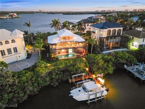 197 San Mateo Dr, BONITA SPRINGS, FL, 34134-8538 | Card Image