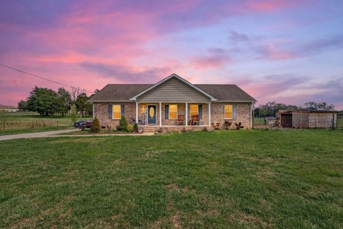 129 Patriot Cir, Shelbyville, TN, 37160-6596 | Card Image