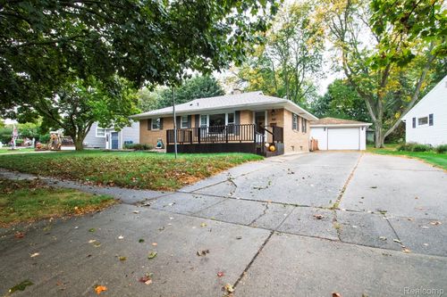 322 North Dr, Davison, MI, 48423-1627 | Card Image