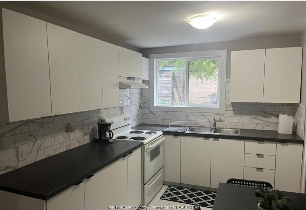 Residential in Windsor 4