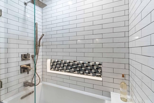 luxurious tub | Image 38