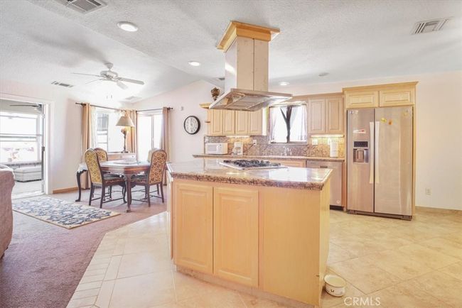 61975 Old Chisholm Trl, House other with 3 bedrooms, 3 bathrooms and 2 parking in Joshua Tree CA | Image 39