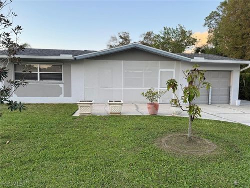 698 Muscogee Dr, NORTH FORT MYERS, FL, 33903-3648 | Card Image