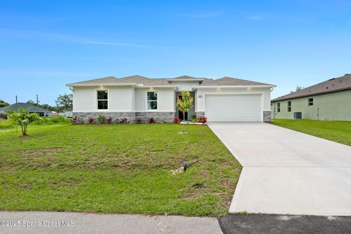 231 Sarah Rd Sw, Palm Bay, FL, 32908-7527 | Card Image