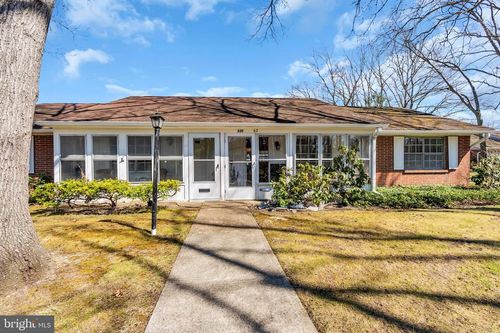 f-62 Buckingham Dr, Lakewood, NJ, 08701 | Card Image