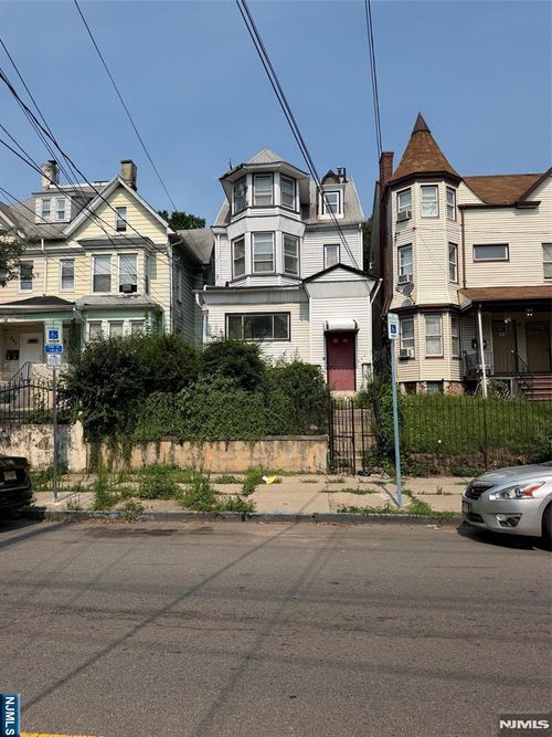 444 Summer Avenue, Newark, NJ, 07104 | Card Image
