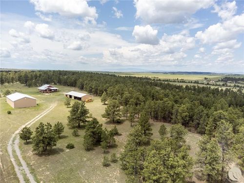 203 Cottonwood Rd, Roundup, MT, 59072-6205 | Card Image