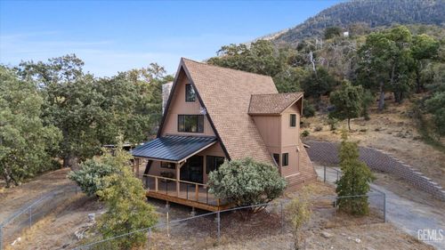 28207 Oaks Rancho Rd, Keene, CA, 93531 | Card Image