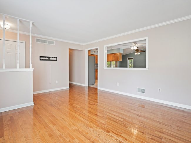 41615 Westmeath Cir, House other with 3 bedrooms, 2 bathrooms and null parking in Clinton Twp MI | Image 5