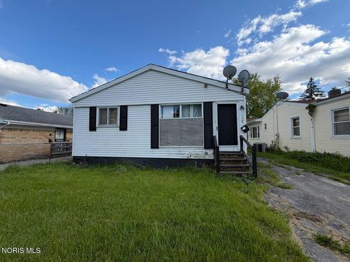 1108 Bronson Ave, Toledo, OH, 43608-2126 | Card Image