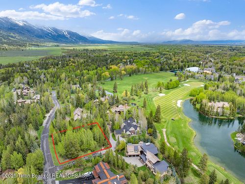 3280 Teton Pines Dr, Wilson, WY, 83014-9636 | Card Image