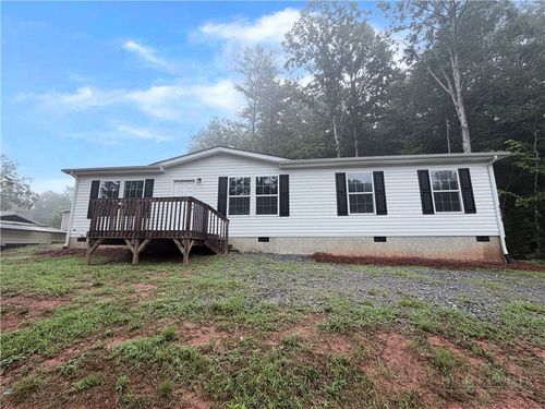 3153 Bear Trail Dr, Lenoir, NC, 28645-9628 | Card Image