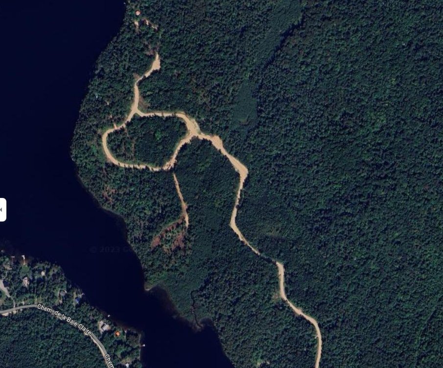 Land in La Macaza 3