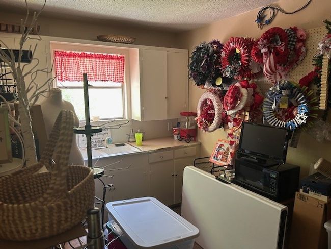 301 W Pecan St, Home with 0 bedrooms, 0 bathrooms and 10 parking in Pflugerville TX | Image 6