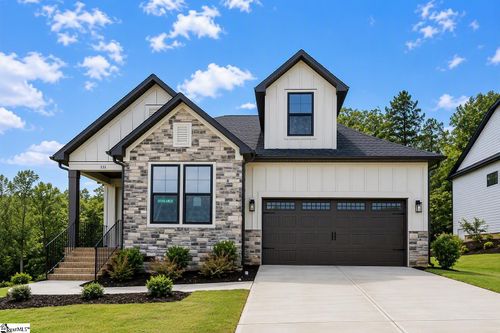 131 Shale Dr, Central, SC, 29630-9001 | Card Image