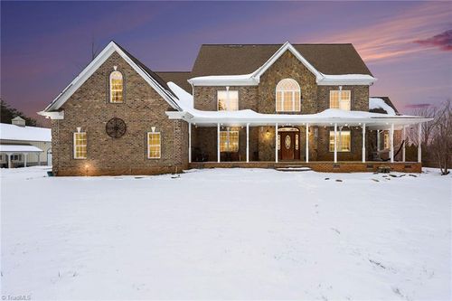 7710 Mcgee Trl, Tobaccoville, NC, 27050-9609 | Card Image