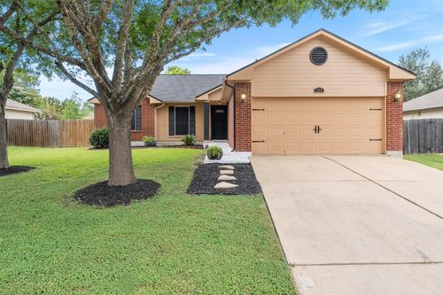 113 Meadowside Dr, Hutto, TX, 78634-5101 | Card Image